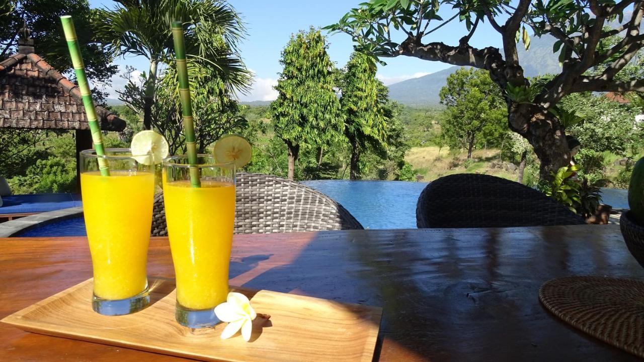 Villa Omah Semar Tulamben Buitenkant foto